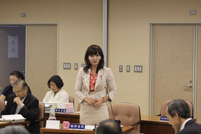 港区議会議員やなざわ亜紀