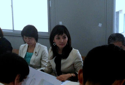 港区議会議員やなざわ亜紀