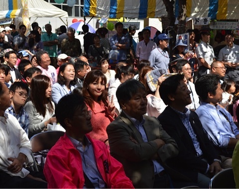 港区議会議員やなざわ亜紀